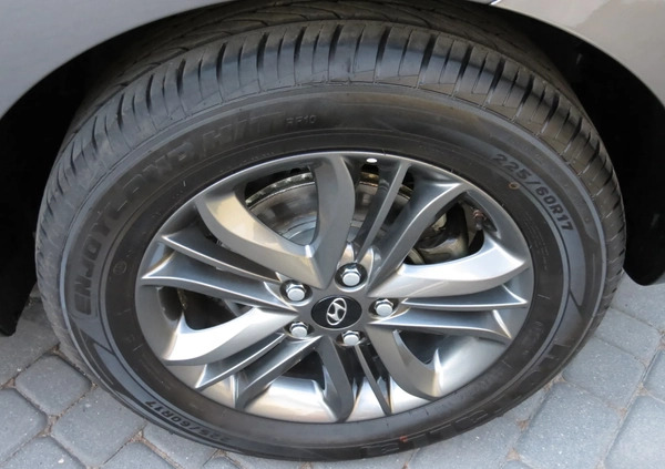 Hyundai ix35 cena 59900 przebieg: 108000, rok produkcji 2015 z Glinojeck małe 781